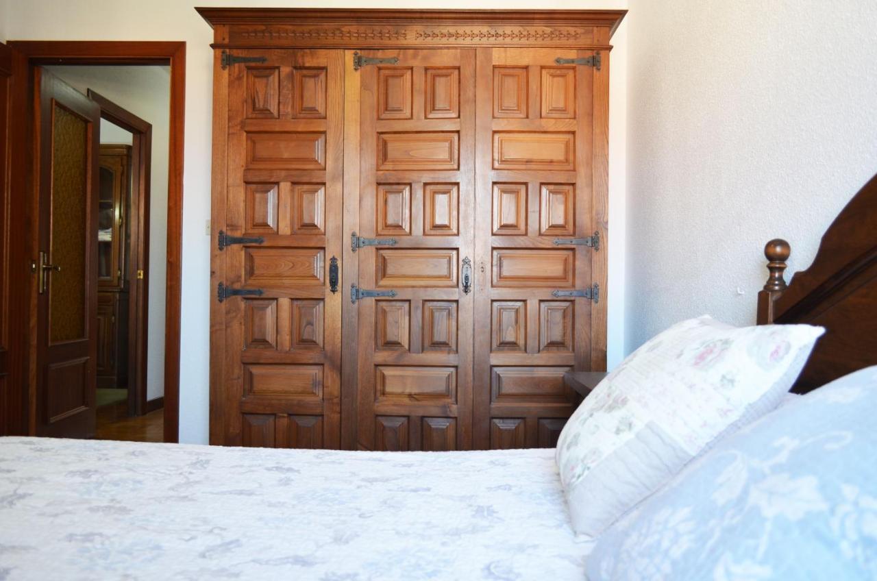 Apartamento El Corro: Con Parking En Pleno Centro De Comillas Bagian luar foto