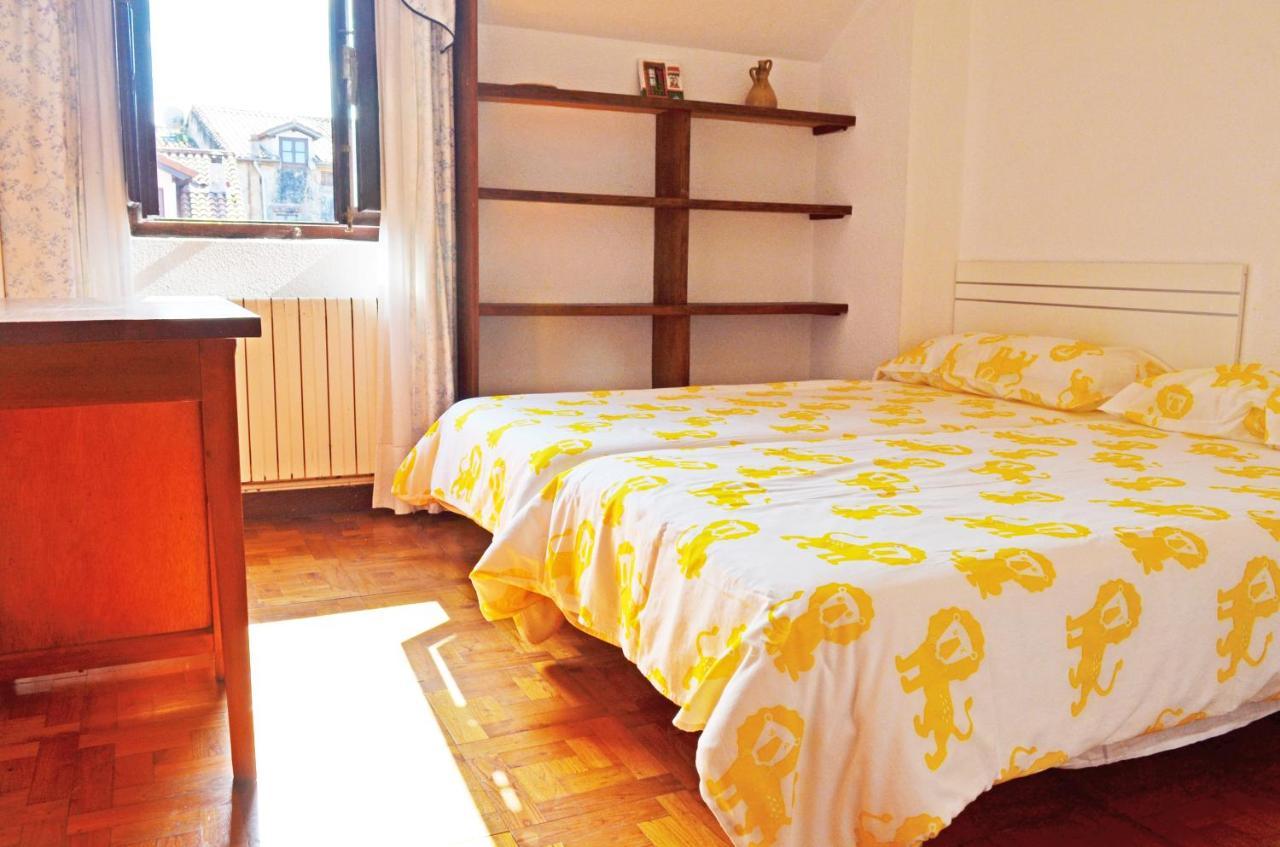 Apartamento El Corro: Con Parking En Pleno Centro De Comillas Bagian luar foto