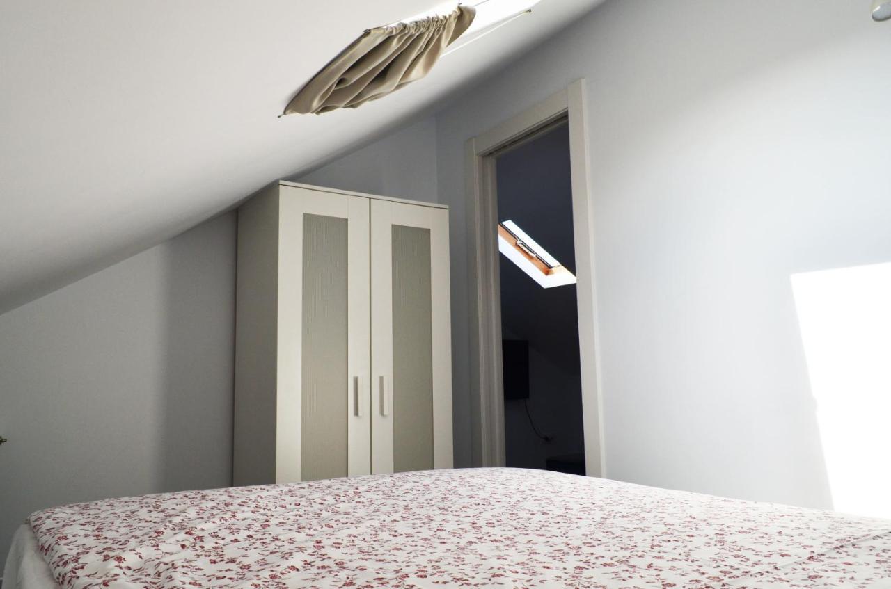 Apartamento El Corro: Con Parking En Pleno Centro De Comillas Bagian luar foto