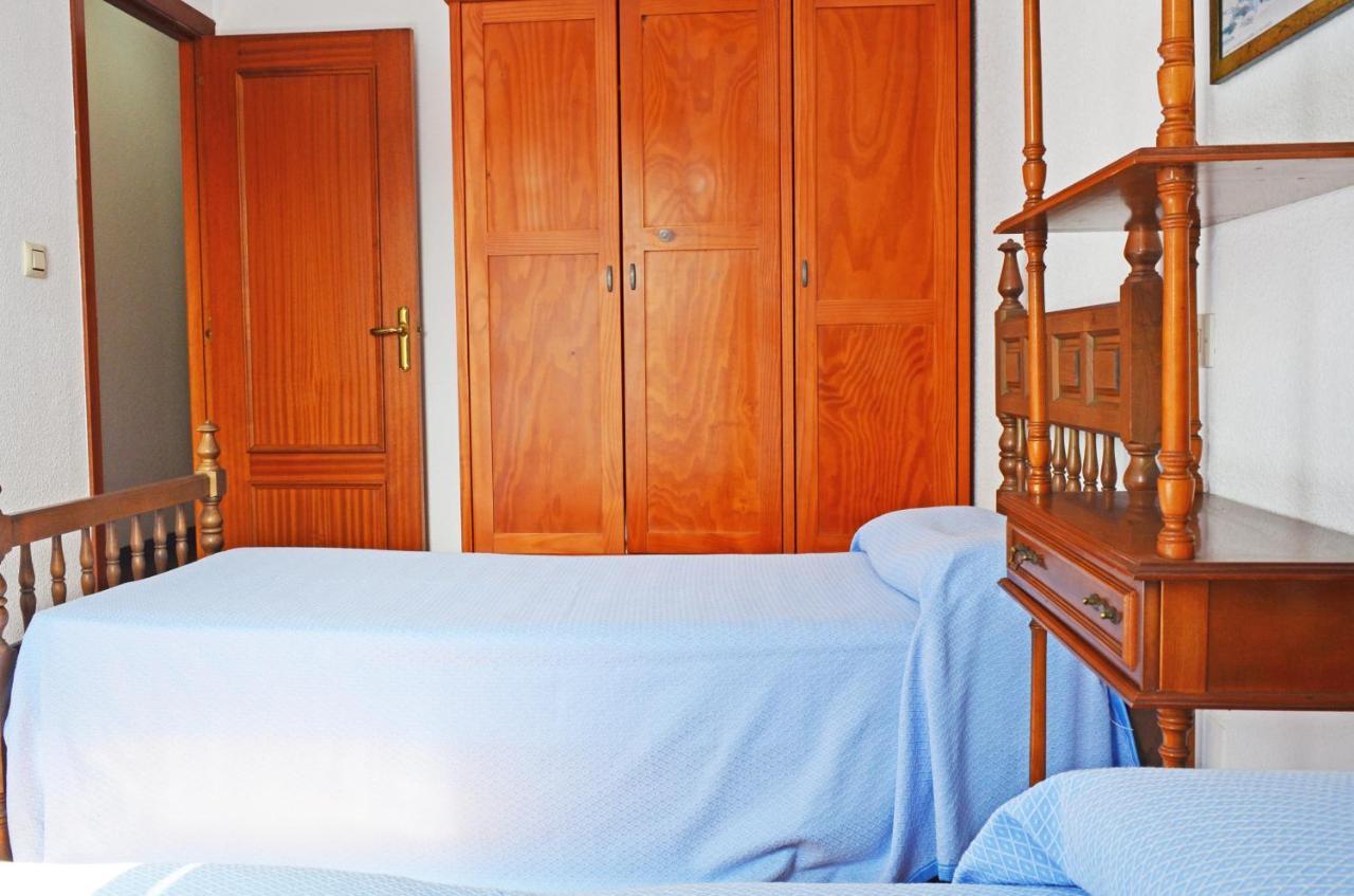 Apartamento El Corro: Con Parking En Pleno Centro De Comillas Bagian luar foto